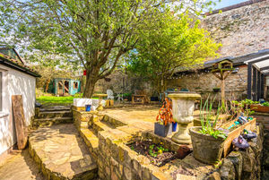 Photo 5- click for photo gallery